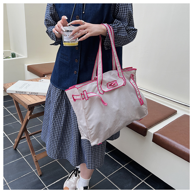 Tas Bahu Nylon Ringan Desain L - Canvas Tote Designer ulasan dan harga