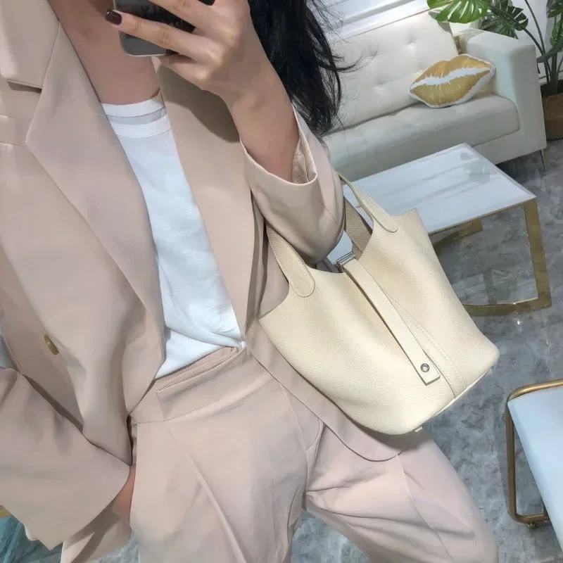 2023 baru warna kontras tas Bu - Bucket Bag Suede ulasan dan harga